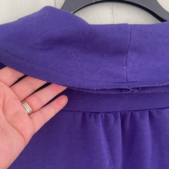 ANNABELLA/FRANCESCA’S purple jacket with oversized buttons - Picture 6 of 6